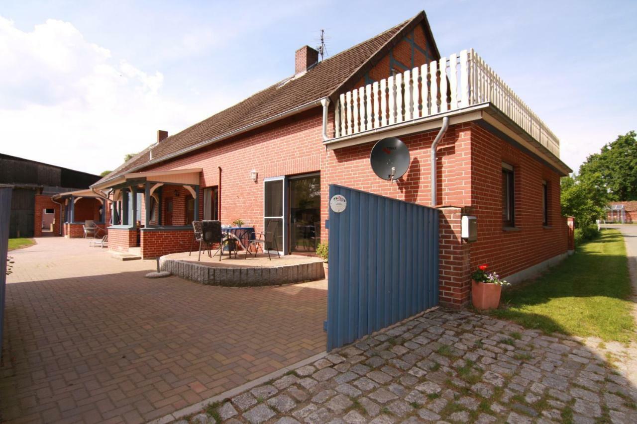 Ferienwohnung Am Storchennest Schnackenburg Exterior photo
